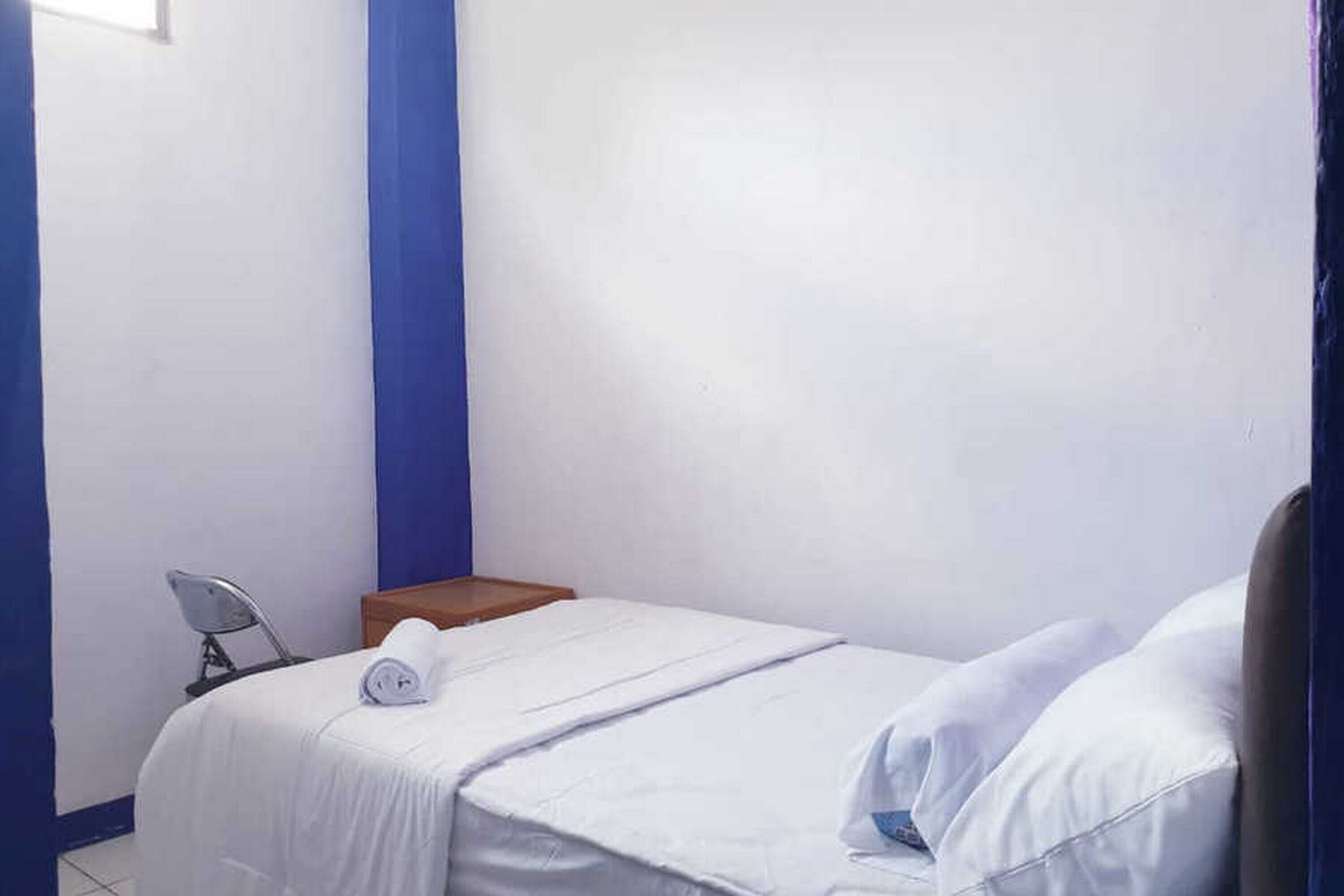 싱글룸 (Without A/C)