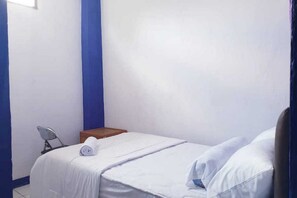 Habitación individual (Without A/C)