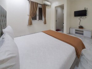 Room - KoolKost Syariah near Pondok Indah Mall (Jakarta)