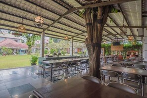 Interior - Yehezkiel Hotel Lembang (Lembang)
