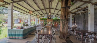 Yehezkiel Hotel Lembang