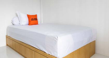 KoolKost Female Syariah near Mitra Keluarga Hospital Bekasi