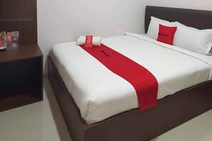 Double Room (Reddoorz) - RedDoorz near Universitas Widyagama Malang 2 (Malang)