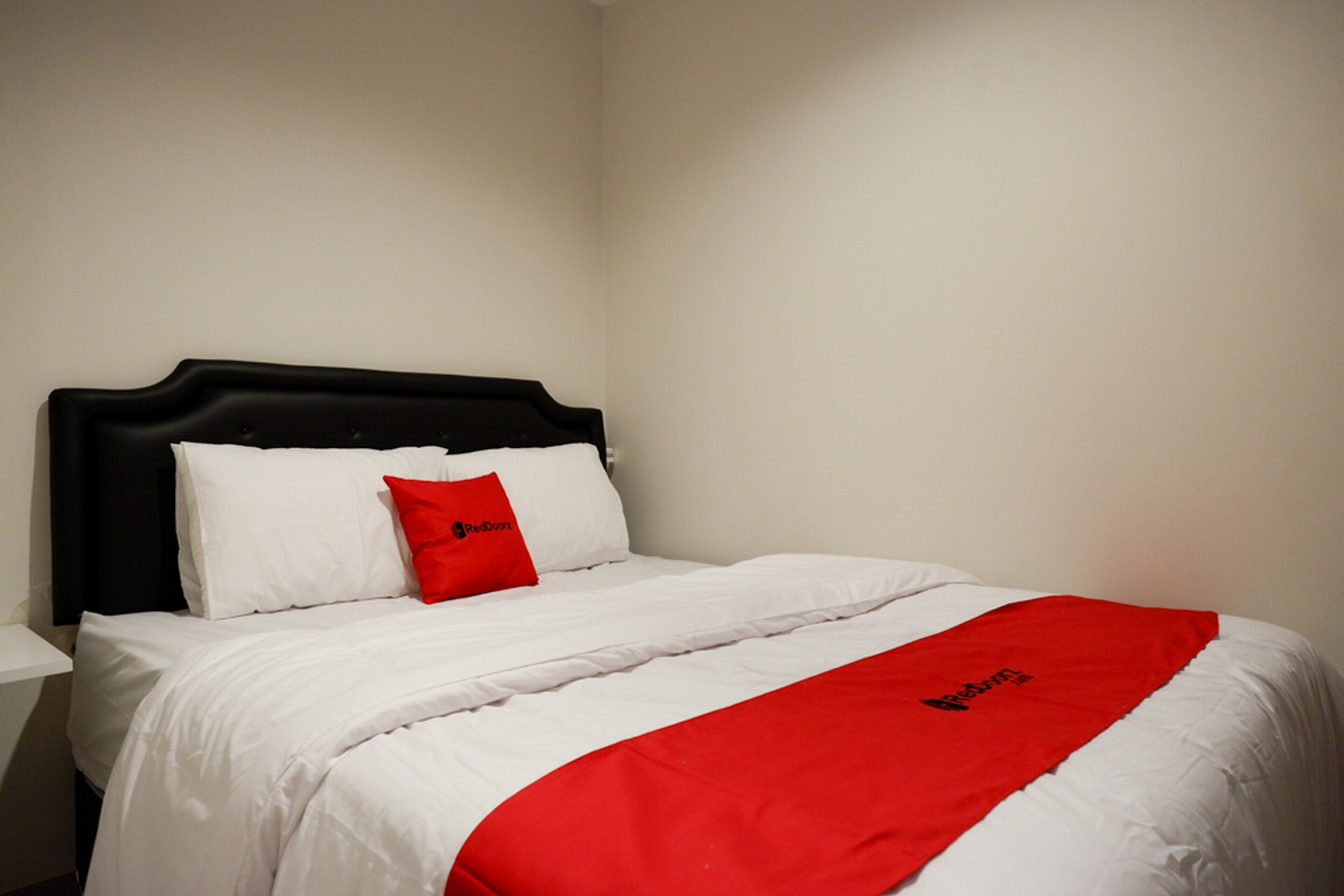 Foto - RedDoorz near Sleman City Hall 2