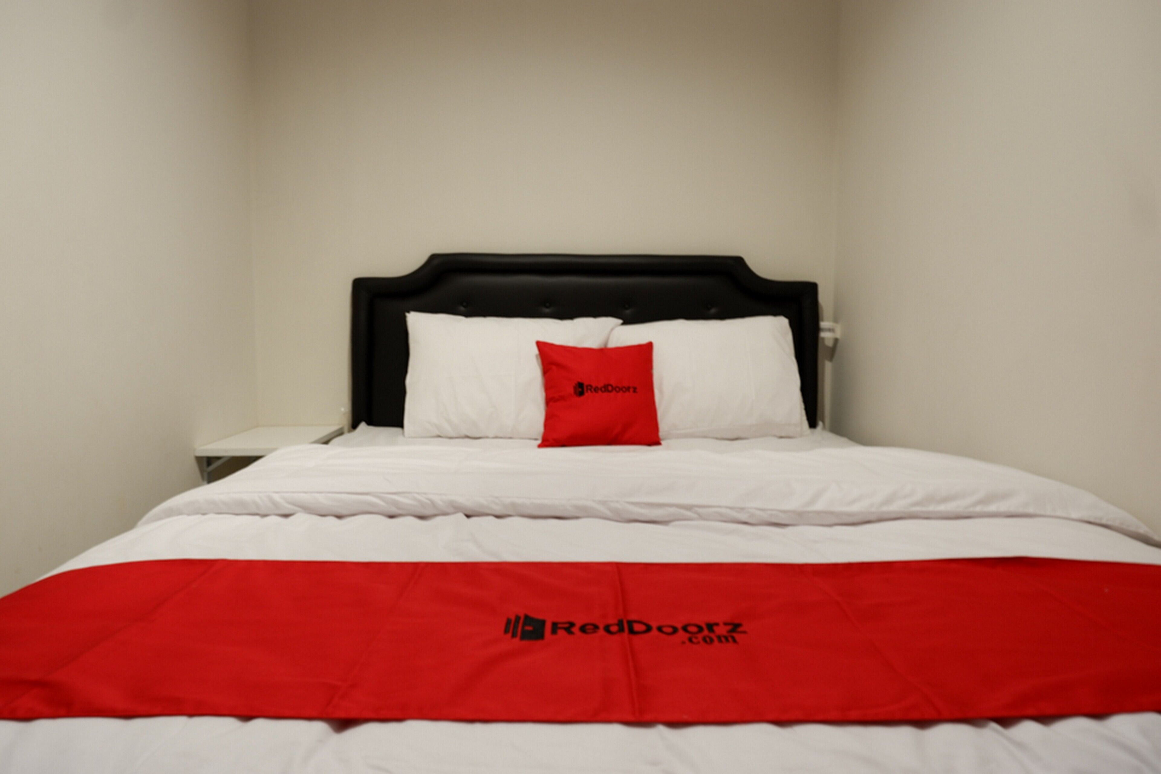 Foto - RedDoorz near Sleman City Hall 2