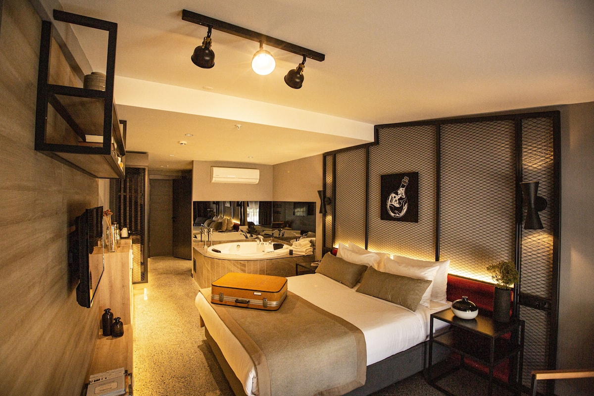 Jakuzi Suite With Garden
