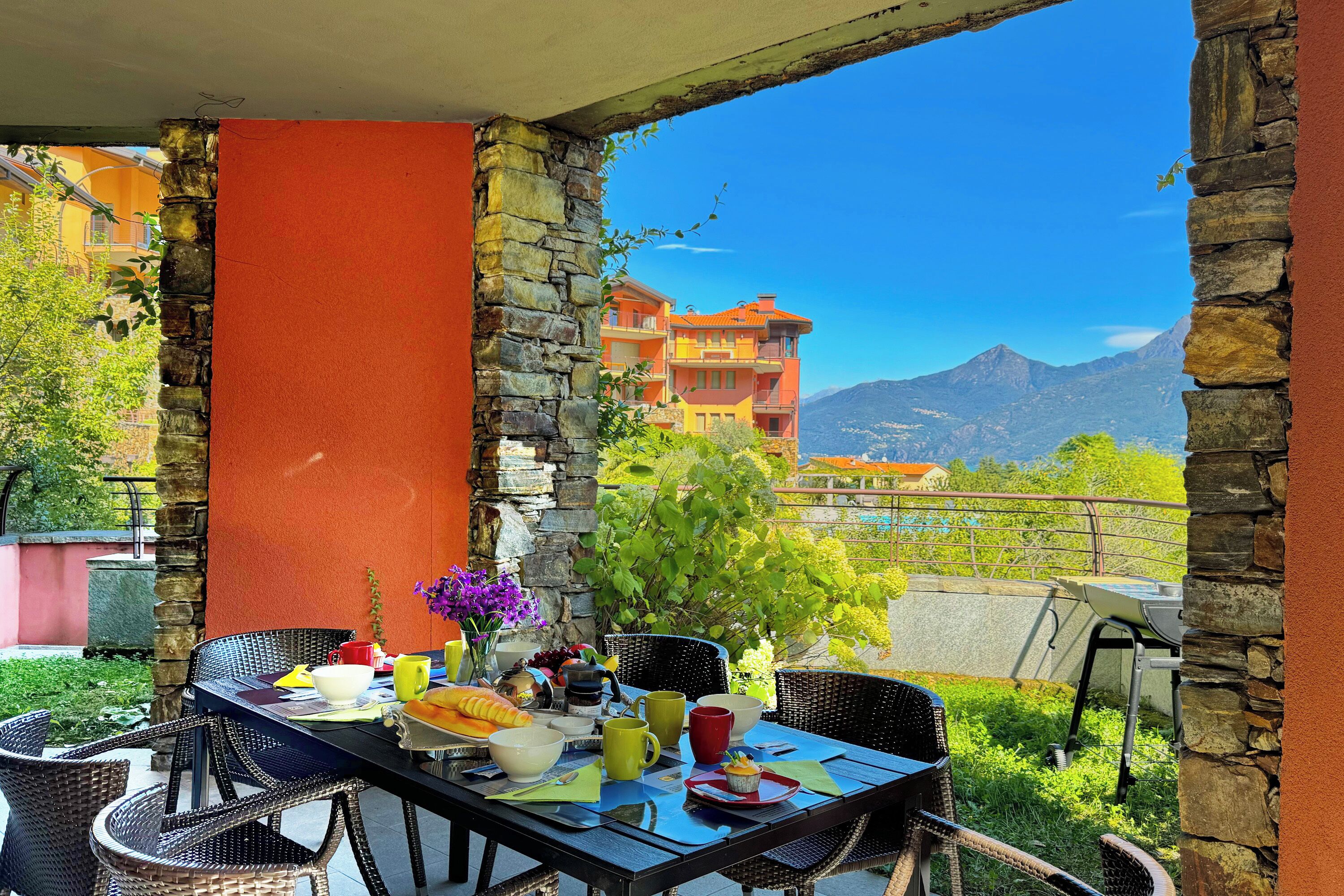 Honeymoon Apartment, Multiple Bedrooms, 2 Bathrooms, Mountainside (La Perla Di Sonenga - Giardino) | Outdoor dining