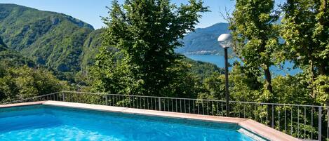Family Apartment, Multiple Bedrooms, Mountainside (Alto Perledo Terrazzo) | Pool