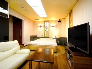Soundproofing, free WiFi, bed sheets - Hotel Com - Adults Only (Nagoya)