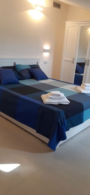 1 camera, Wi-Fi gratuito, lenzuola