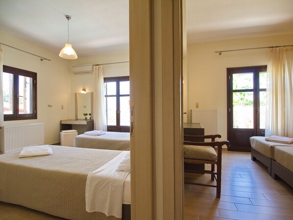 2 Schlafzimmer, Zimmersafe, Bügeleisen/Bügelbrett, Bettwäsche