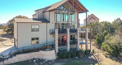 Private Elevator, Hot Tub, Lake View, Theatre Room