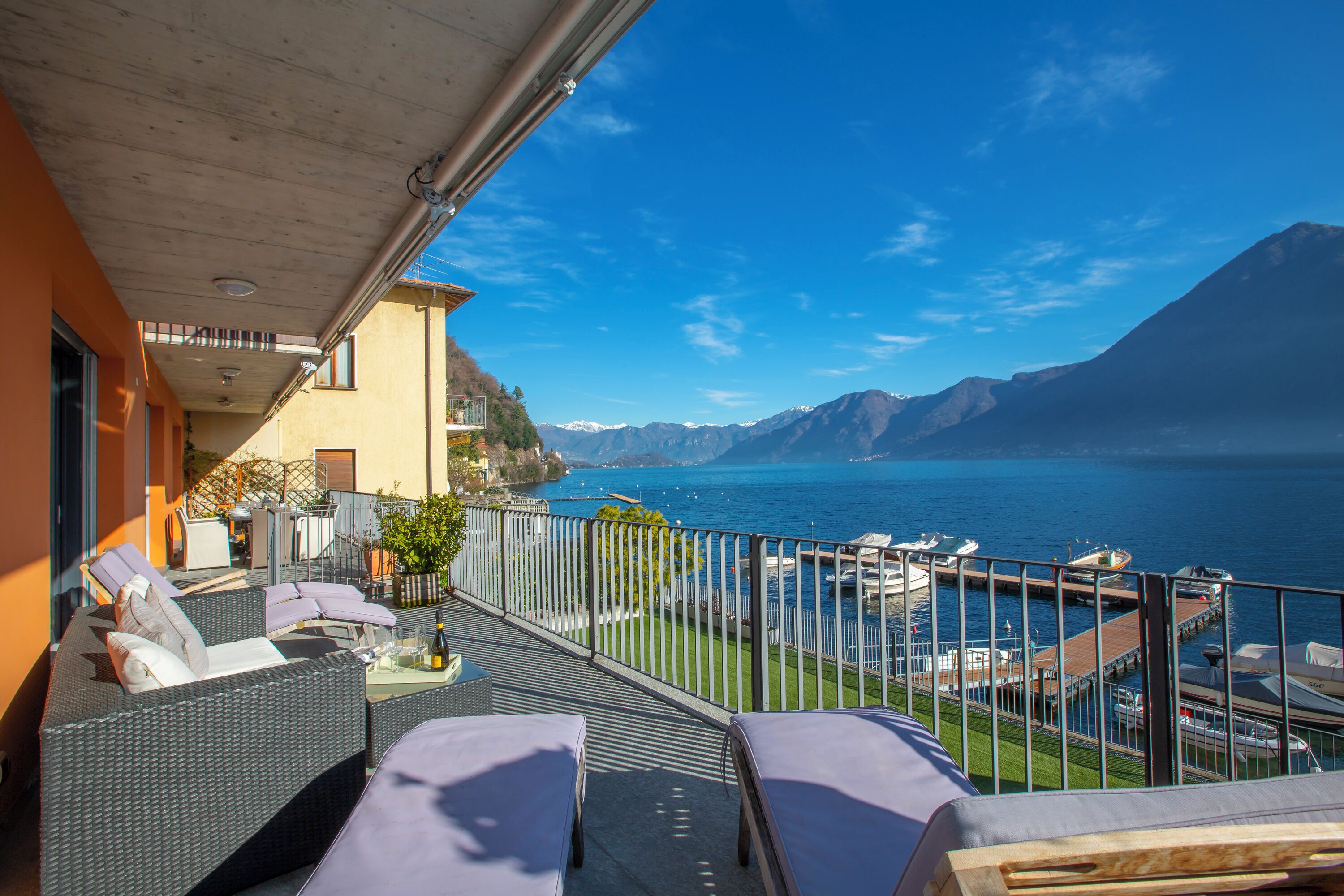 Appartamento familiare, camere multiple, lato lago (Argegno Fronte Lago) | Terrazza/patio