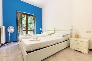 Family Apartment, Multiple Bedrooms, 2 Bathrooms, Mountainside (Balcone di Noa e Stella) | 3 bedrooms, iron/ironing board, WiFi, bed sheets - Balcone di Noa e Stella (Menaggio)