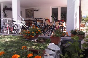 Familie villa, meerdere slaapkamers, 2 badkamers, aan het meer (Villa L'Approdo) | Exterieur
