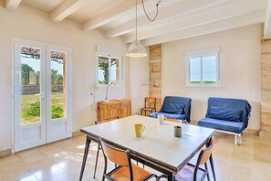 Interior - Holiday Home 'Possessio Sa Barrala Duplex' with Mountain View and Wi-Fi (campos)