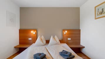 2 bedrooms, free WiFi, bed sheets