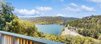 Spacious & bright home with spectacular views - fireplace, deck & game room