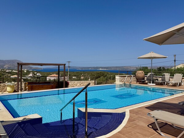 Pool - Villa Zara (Plaka)