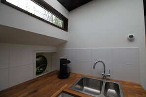 Interior - Cosy houseboat studio in the old city center (Amsterdam)