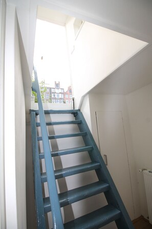 Interior - Cosy houseboat studio in the old city center (Amsterdam)