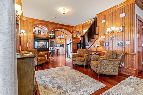 Interior - Sound Life 5 Bedroom Vacation Home, Soundfront Views with Pool Access! (Poplar Branch)