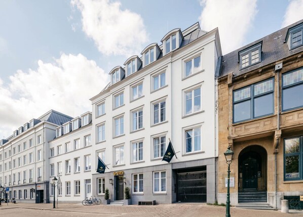 Front of property -  YAYS The Hague Willemspark by Numa (The Hague)