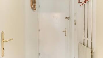 Apartment | 2 Schlafzimmer, Schreibtisch, kostenloses WLAN