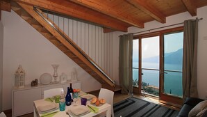 家庭公寓, 多張床, 2 間浴室, 山間 (Riva Bellano Margherita 1) | 客廳
