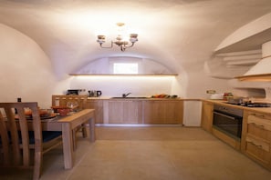 Familien-Stadtwohnung, Mehrere Schlafzimmer, 2 Bäder, Seeseite (Nobiallo Fantastico) | Speisen