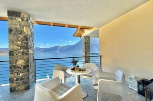 Family Apartment, Multiple Bedrooms, Mountainside (Residence degli Oleandri 6A) | Outdoor dining