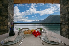Appartement Familial, plusieurs lits, côté montagne (Residence degli Oleandri 5A) | Balcon