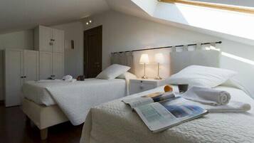 Family Apartment, 2 Bedrooms (Casa Al Prato Apt. F) | 2 bedrooms, iron/ironing board, WiFi, bed sheets