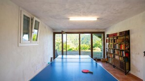 家庭别墅, 2 间 卧室, 微波炉, 山腰 (Villa Il Castagno) | 游戏室