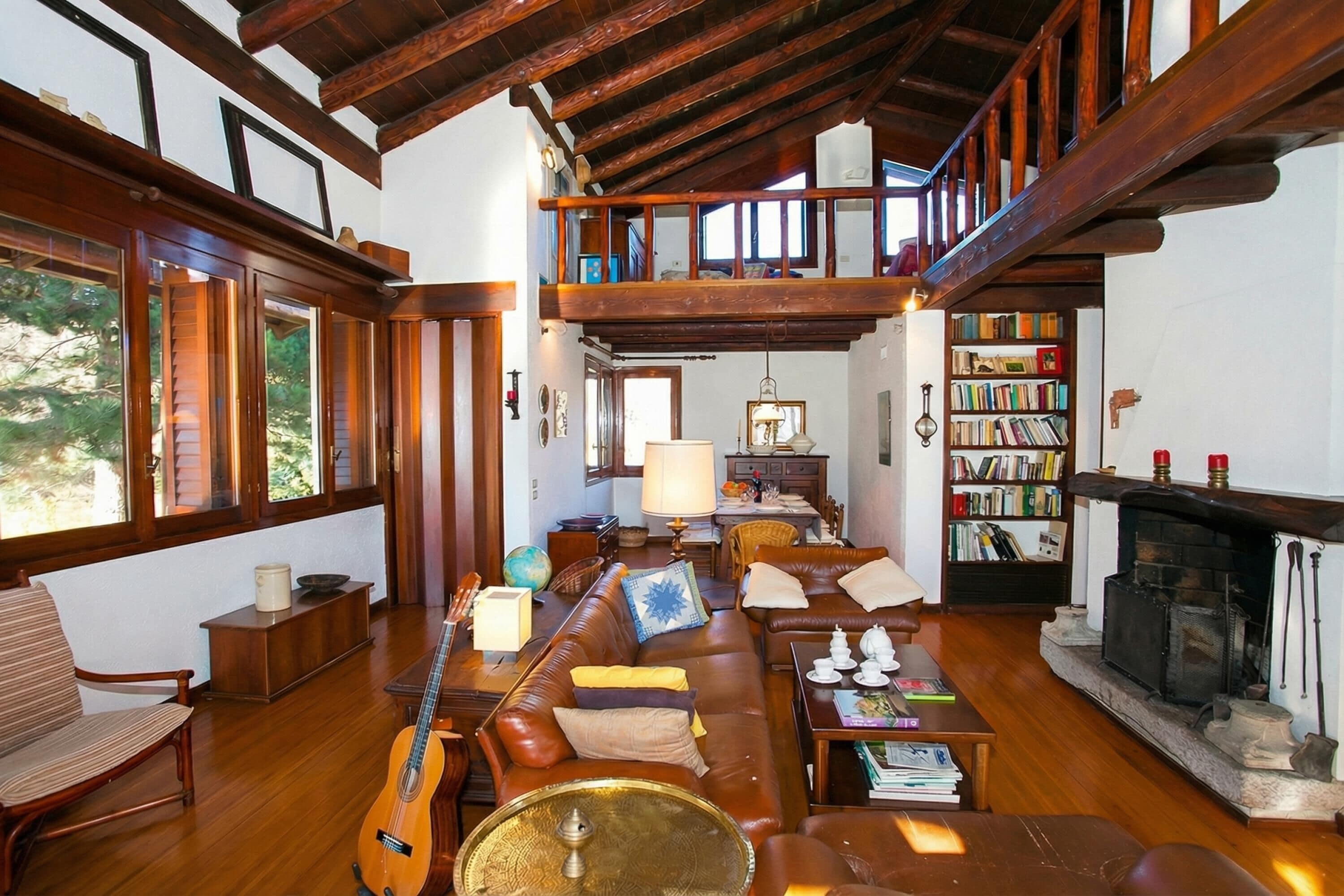 Family Villa, Multiple Bedrooms, Mountainside (Villa Il Castagno) | Living area