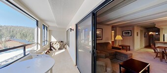 2 Bedroom Condo with Amazing Unobstructed Mountain View! Steps from Canyon Lodge! by RedAwning