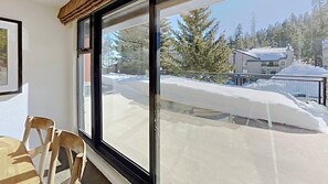 Condo, 2 Bedrooms | Interior