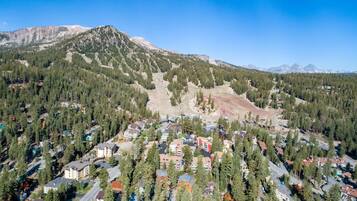 Condo, 2 Bedrooms | Exterior