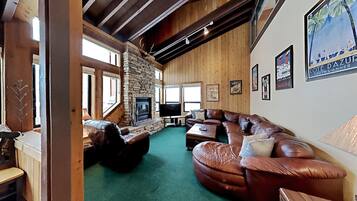 Condo, 4 Bedrooms | Interior