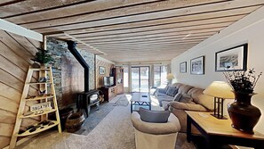 Condo, 1 Bedroom | Living room