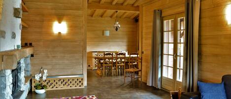 تناول الطعام