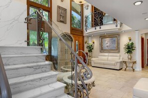 Interior - Family Luxurious Waterfront Escape (San Diego)