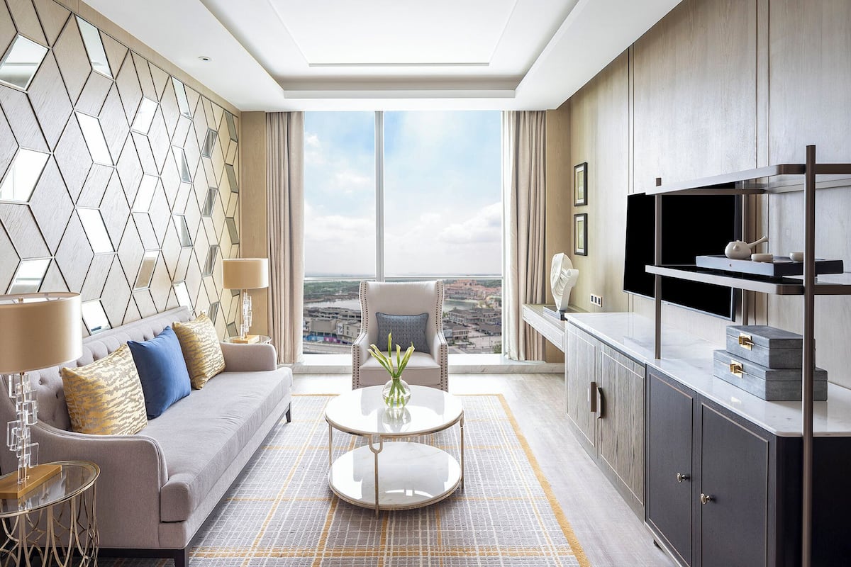 Ropa de cama de alta calidad, edredón y minibar