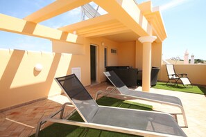 พื้นที่บาร์บีคิว/ปิกนิก