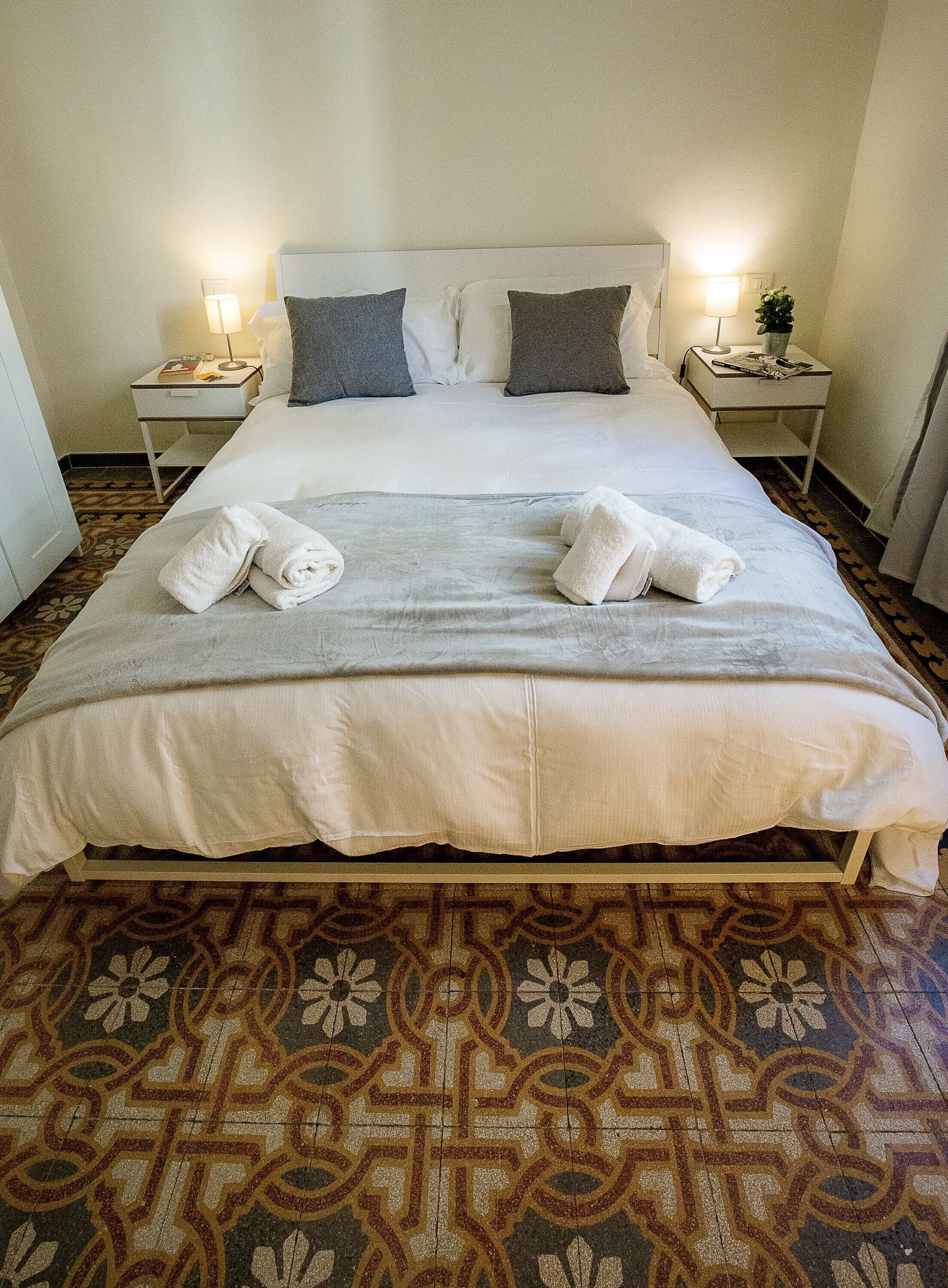 3 bedrooms, iron/ironing board, travel crib, free WiFi