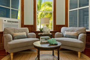 TV - CORTEZ ~ Adults Only, King Room w/Pool View at Azul Mansion! (Key West)