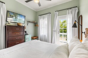 1 bedroom, iron/ironing board, free WiFi, bed sheets - COHIBA ~ Adults Only, Poolview Queen Room in Historic Azul Mansion! (Key West)
