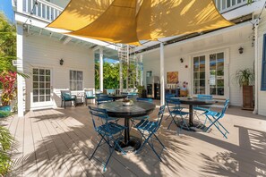 Outdoor dining - ARIA~Adult Only, Treetop King Suite w/ Balcony & Shared Pool at Azul Mansion! (Key West)