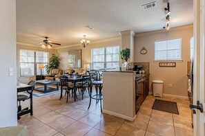 Condo, Multiple Beds, Patio, Garden View (Bella Piazza Condo) | Interior - Beautiful Bella Piazza Condo (Davenport)