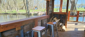 Creek Side Cottage with Lake Views, Lake Access, Dock and Secluded Yard